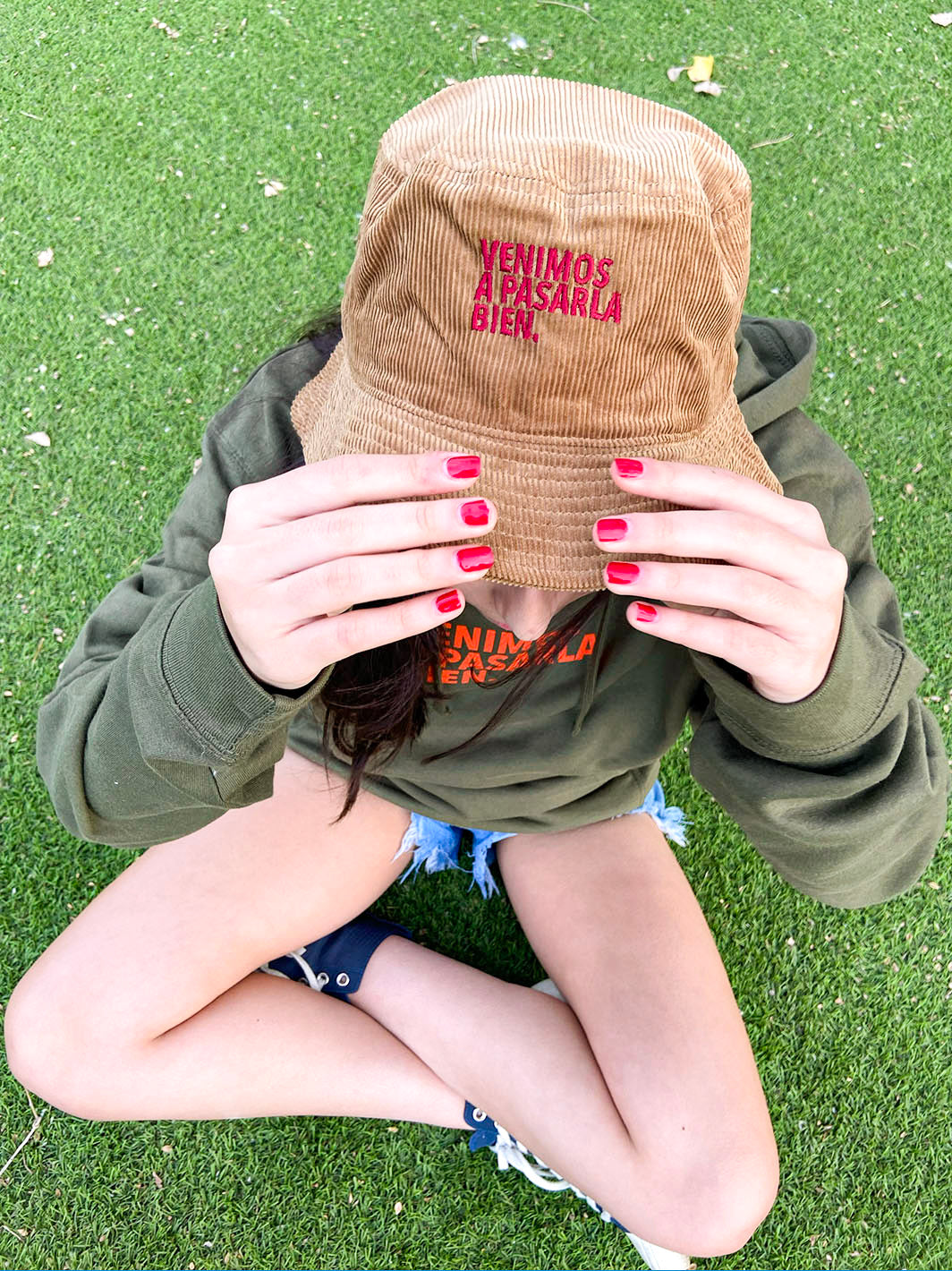 Bucket hat de pana Caqui
