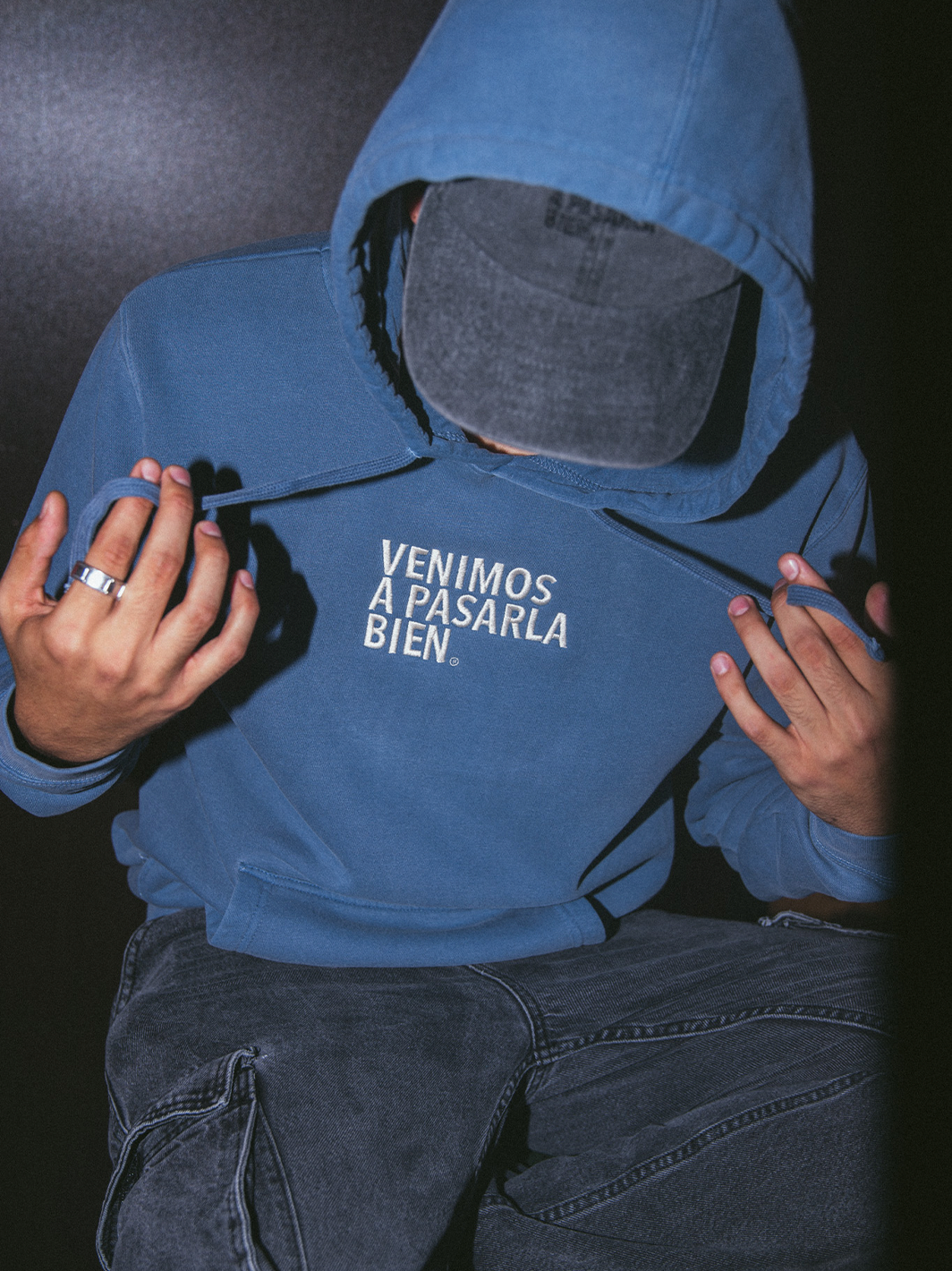 Hoodie Azul Deslavada