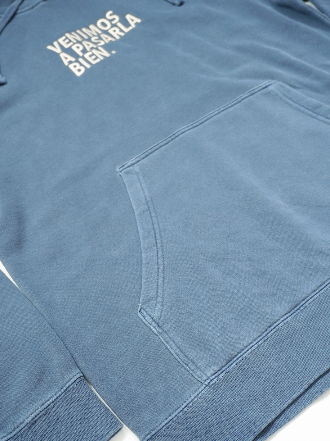 Hoodie Azul Deslavada