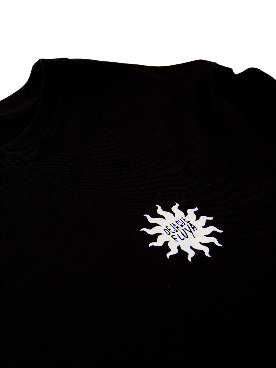 Playera Fluir Negra