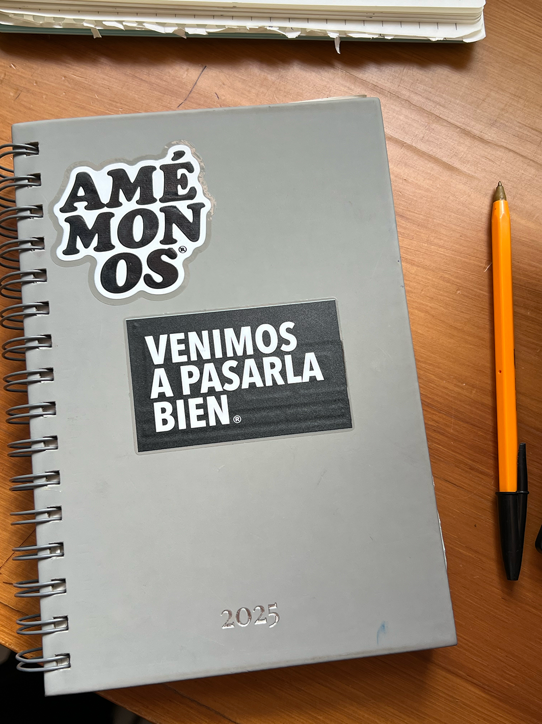 Sticker Negro