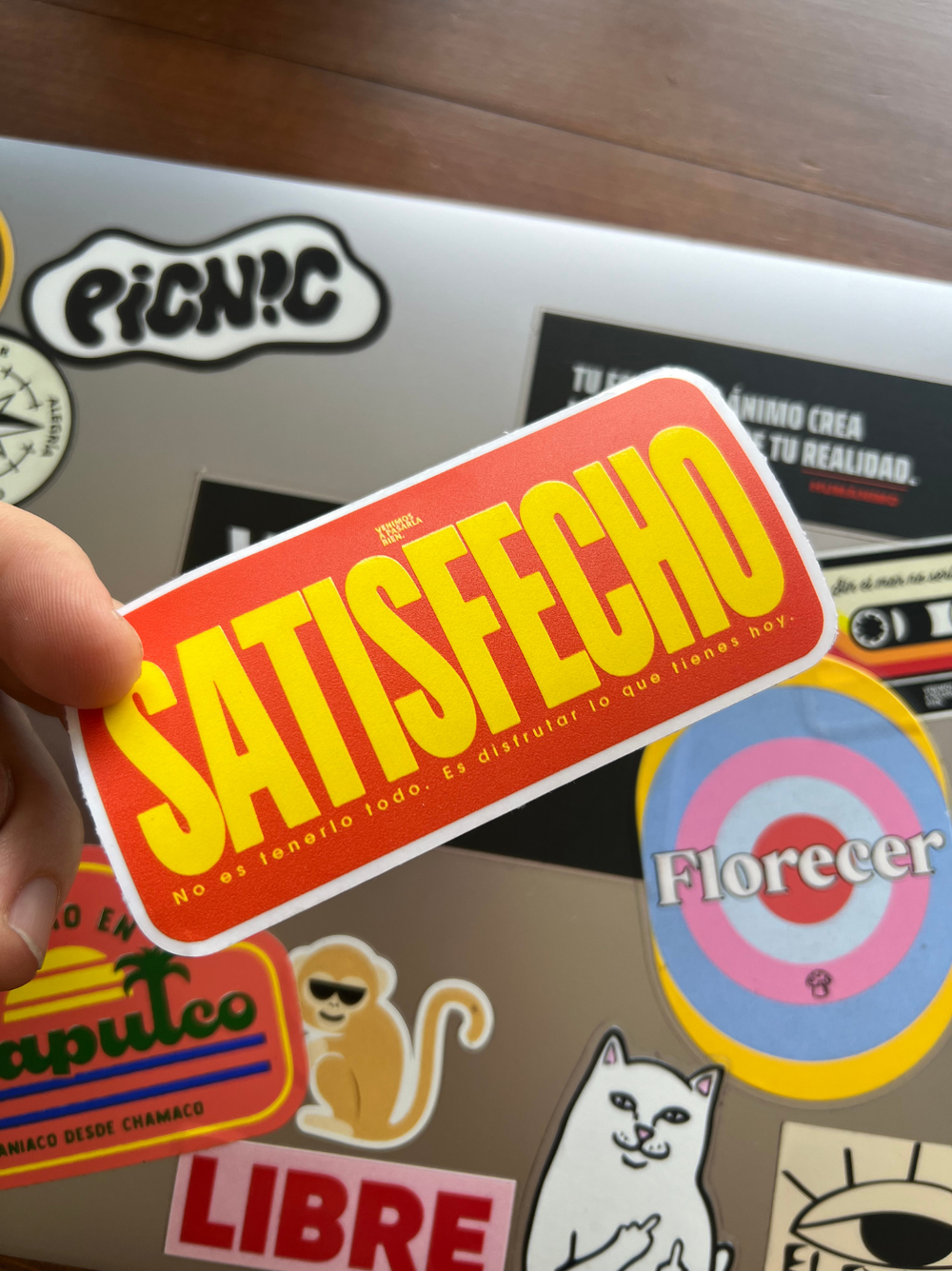 Sticker SATISFECHO