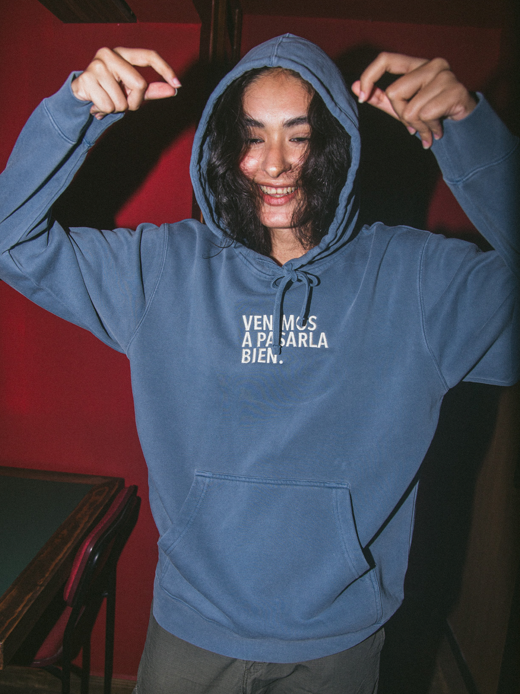 Hoodie azul deslavada